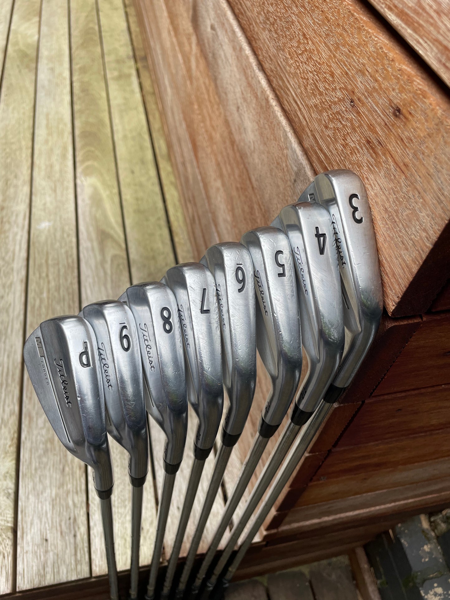 Titleist 714/712 MB Irons 3-PW