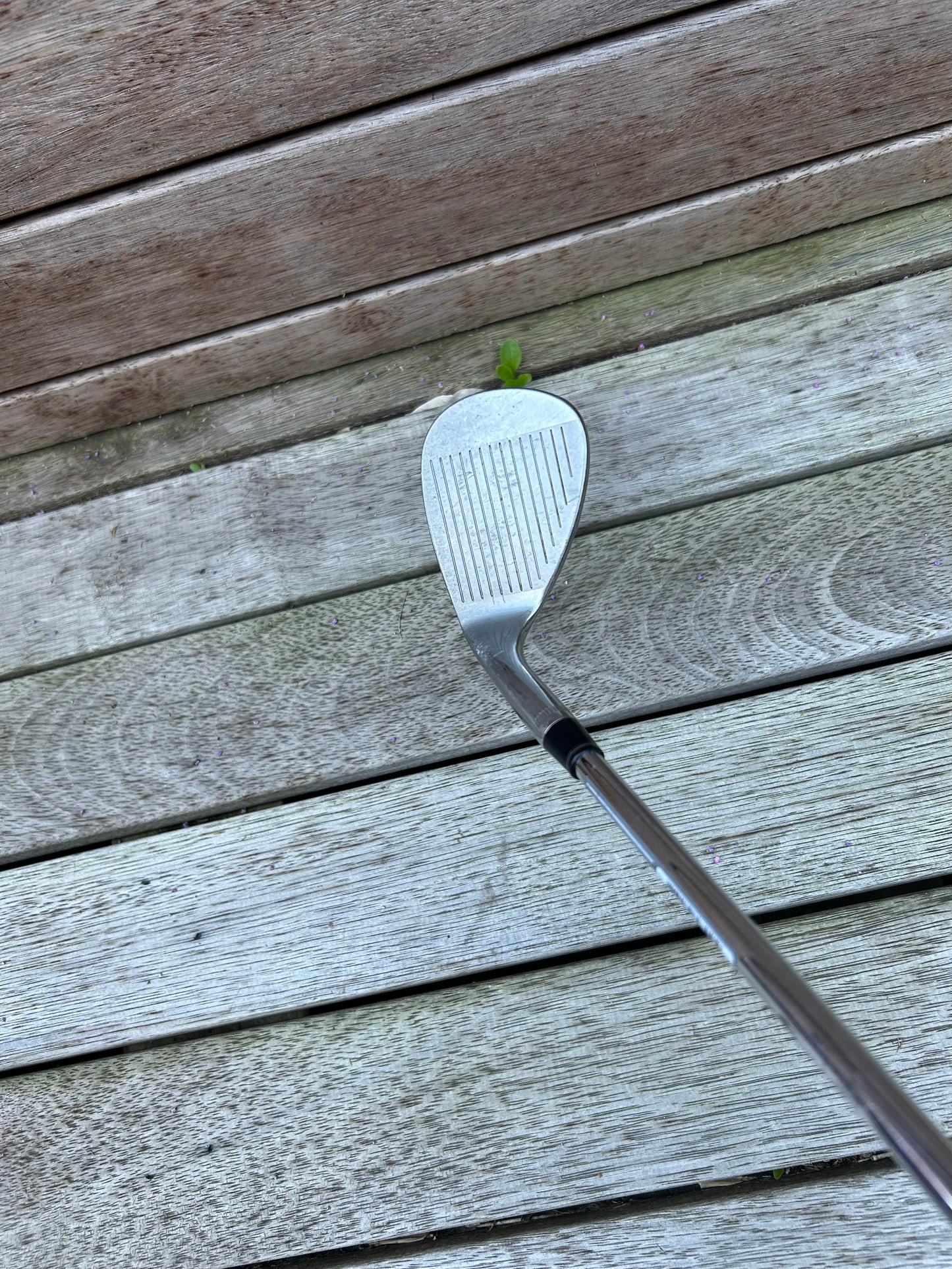 Wilson Staff FG tour sand wedge