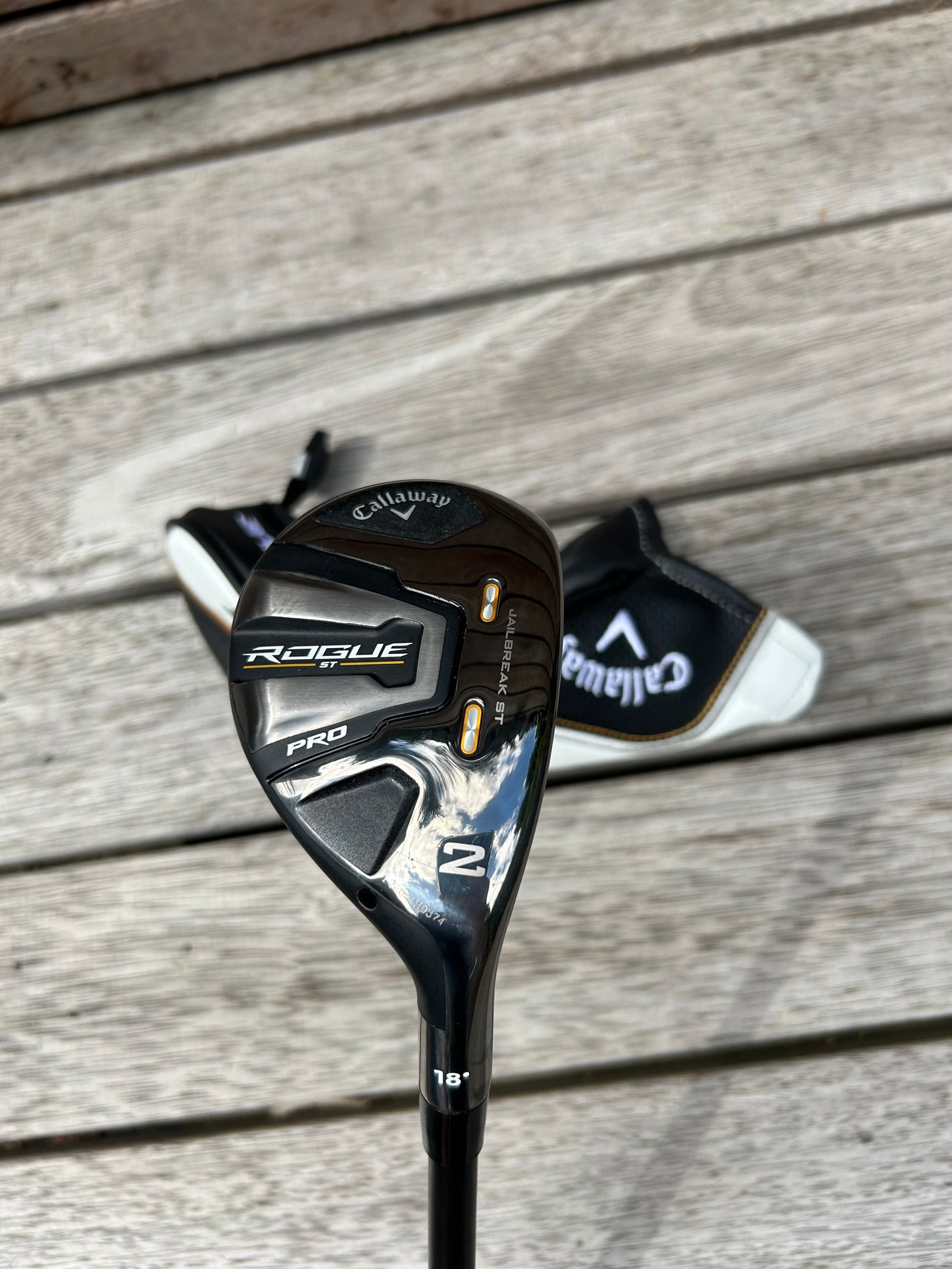 Callaway Rogue ST 2 hybrid