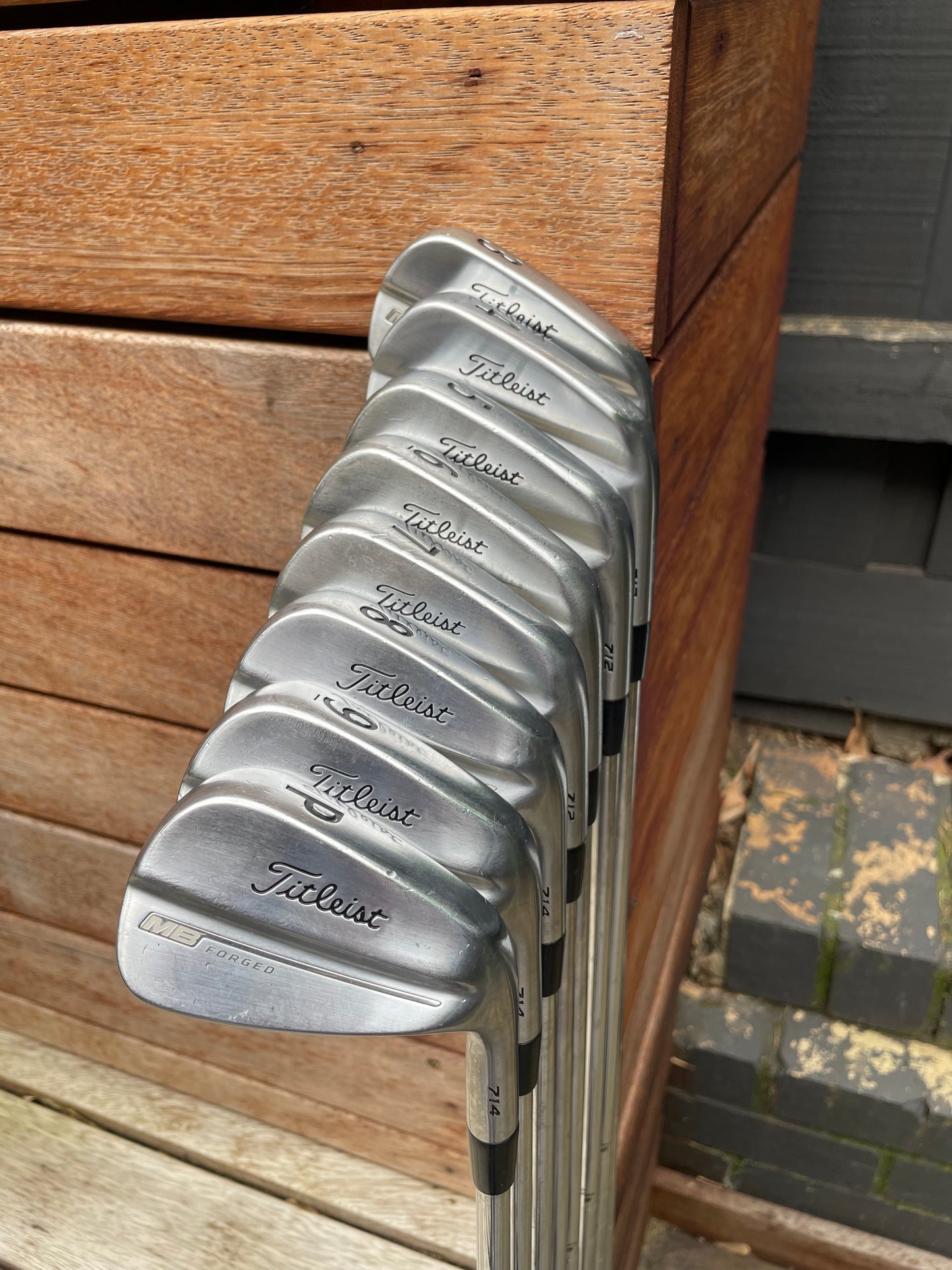 Titleist 714/712 MB Irons 3-PW